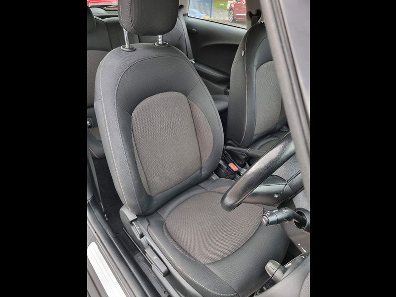 MINI Hatch 1.5 Cooper Euro 6 (s/s) 3dr 3dr Manual 2025