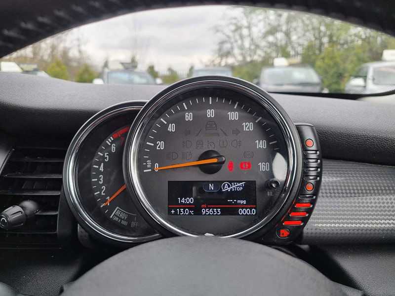 MINI Hatch 1.5 Cooper Euro 6 (s/s) 3dr 3dr Manual 2025