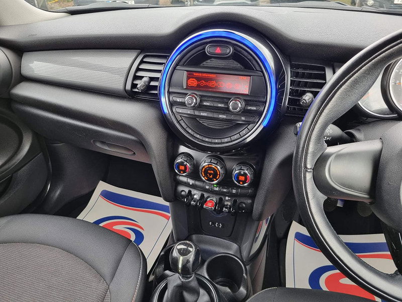 MINI Hatch 1.5 Cooper Euro 6 (s/s) 3dr 3dr Manual 2025