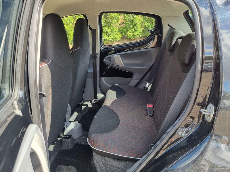 Peugeot 107 1.0 12V Verve Euro 4 5dr 5dr Manual 2025