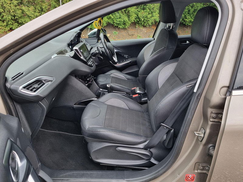 Peugeot 2008 1.2 PureTech Allure ETG Euro 6 (s/s) 5dr 5dr Automatic 2025