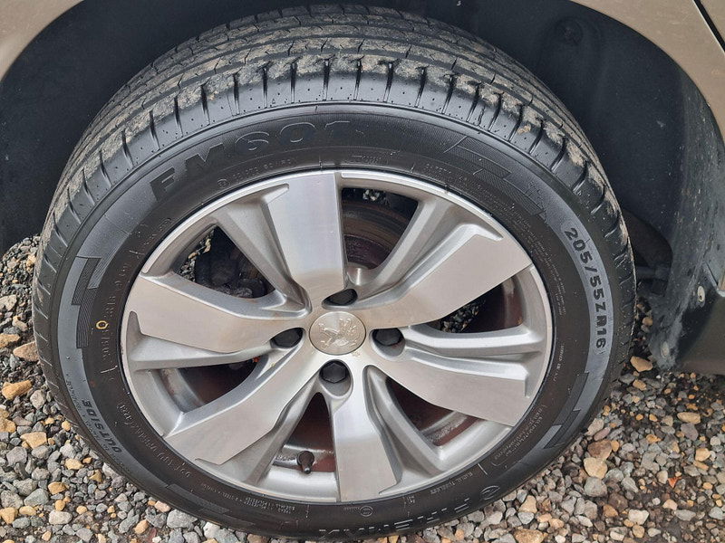 Peugeot 2008 1.2 PureTech Allure ETG Euro 6 (s/s) 5dr 5dr Automatic 2025