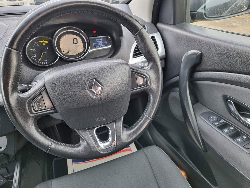 Renault Megane 1.5 dCi ENERGY Dynamique TomTom Sport Tourer Euro 5 (s/s) 5dr 5dr Manual 2025