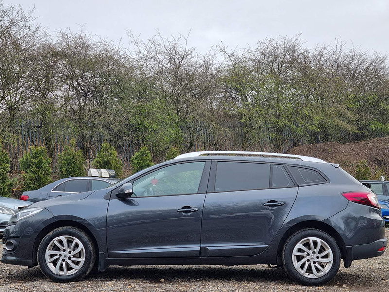 Renault Megane 1.5 dCi ENERGY Dynamique TomTom Sport Tourer Euro 5 (s/s) 5dr 5dr Manual 2025