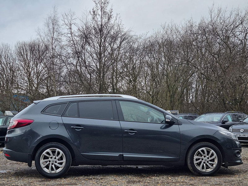 Renault Megane 1.5 dCi ENERGY Dynamique TomTom Sport Tourer Euro 5 (s/s) 5dr 5dr Manual 2025