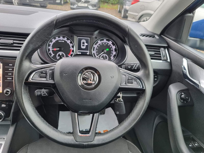 Skoda Octavia 1.6 TDI SE Technology DSG Euro 6 (s/s) 5dr 5dr Automatic 2025