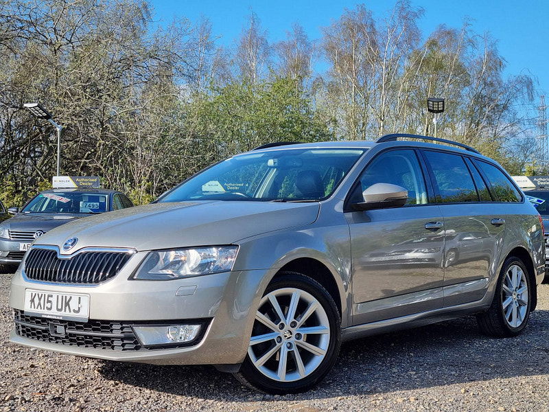 Skoda Octavia 2.0 TDI Elegance DSG Euro 5 (s/s) 5dr 5dr Automatic 2025