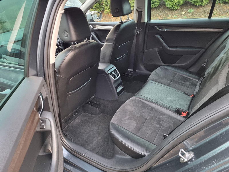 Skoda Octavia 2.0 TDI Scout DSG 4WD Euro 6 (s/s) 5dr 5dr Automatic 2025