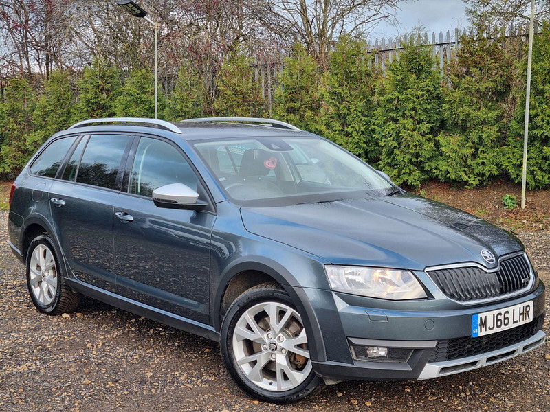Skoda Octavia 2.0 TDI Scout DSG 4WD Euro 6 (s/s) 5dr 5dr Automatic 2025