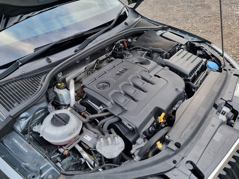 Skoda Octavia 2.0 TDI Scout DSG 4WD Euro 6 (s/s) 5dr 5dr Automatic 2025