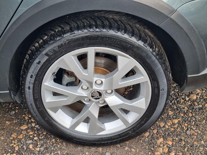 Skoda Octavia 2.0 TDI Scout DSG 4WD Euro 6 (s/s) 5dr 5dr Automatic 2025