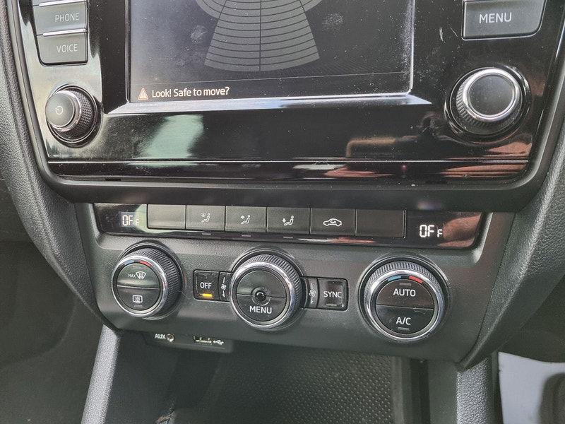 Skoda Octavia 2.0 TDI Scout DSG 4WD Euro 6 (s/s) 5dr 5dr Automatic 2025