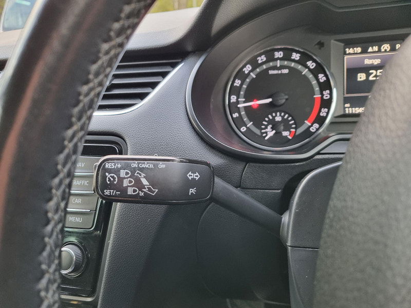 Skoda Octavia 2.0 TDI Scout DSG 4WD Euro 6 (s/s) 5dr 5dr Automatic 2025