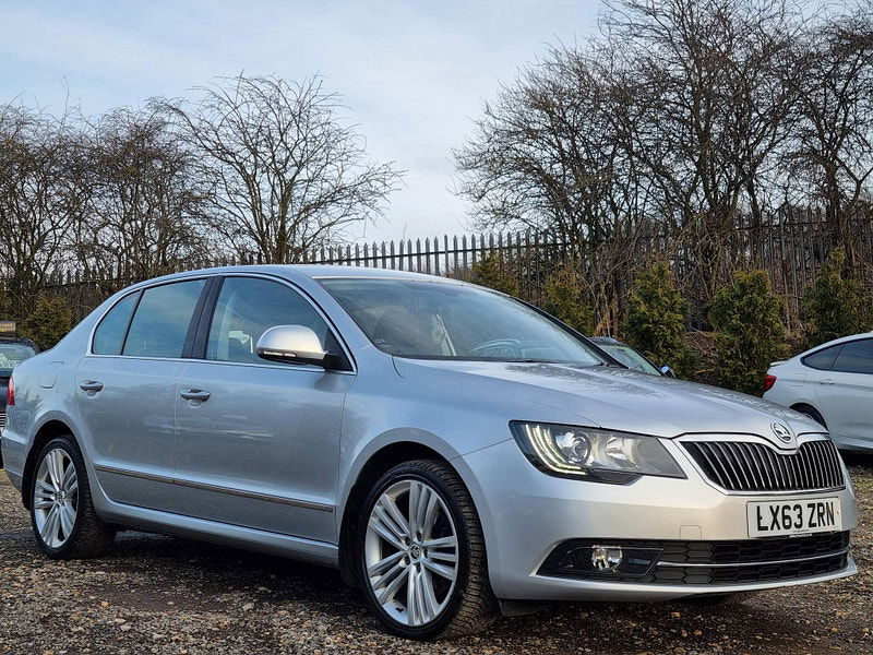 Skoda Superb 2.0 TDI Elegance DSG Euro 5 (s/s) 5dr 5dr Automatic 2024