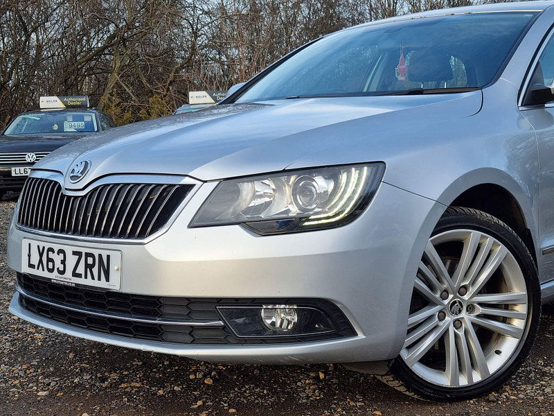 Skoda Superb 2.0 TDI Elegance DSG Euro 5 (s/s) 5dr 5dr Automatic 2024