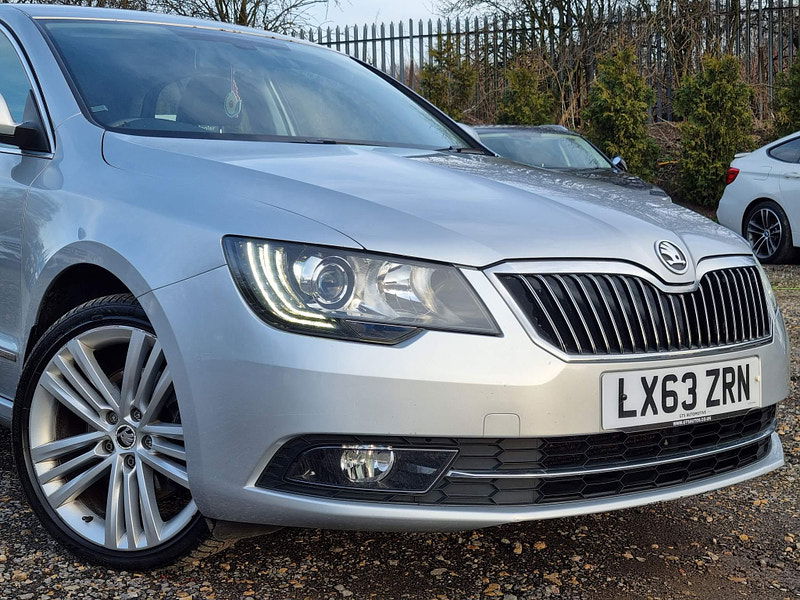 Skoda Superb 2.0 TDI Elegance DSG Euro 5 (s/s) 5dr 5dr Automatic 2024