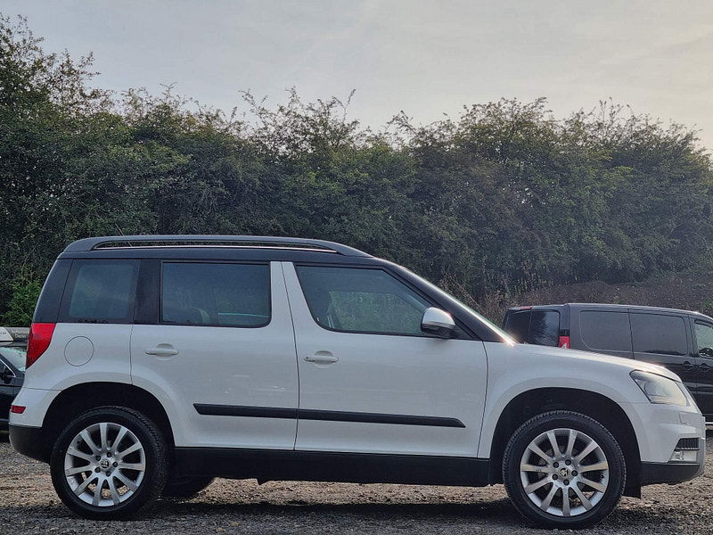 Skoda Yeti 2.0 TDI SE Outdoor 4WD Euro 5 5dr 5dr Manual 2025
