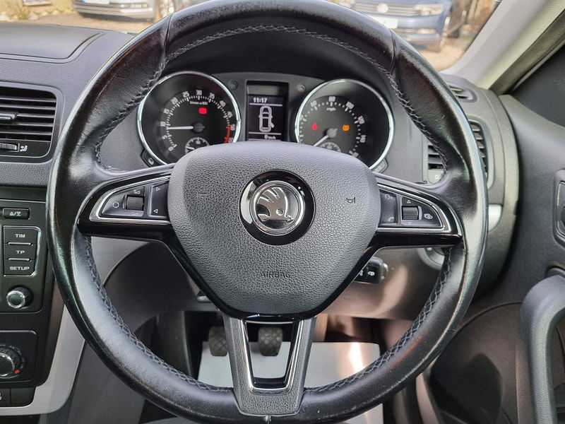 Skoda Yeti 2.0 TDI SE Outdoor 4WD Euro 5 5dr 5dr Manual 2025