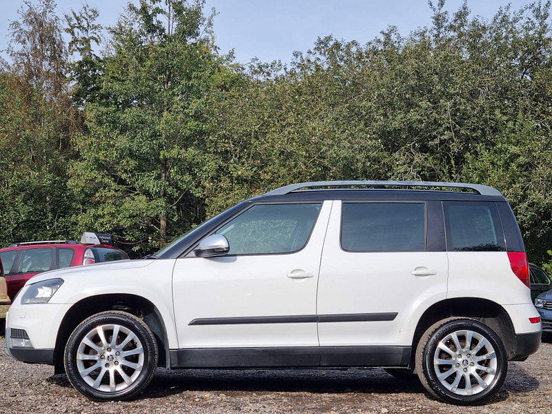 Skoda Yeti 2.0 TDI SE Outdoor 4WD Euro 5 5dr 5dr Manual 2025