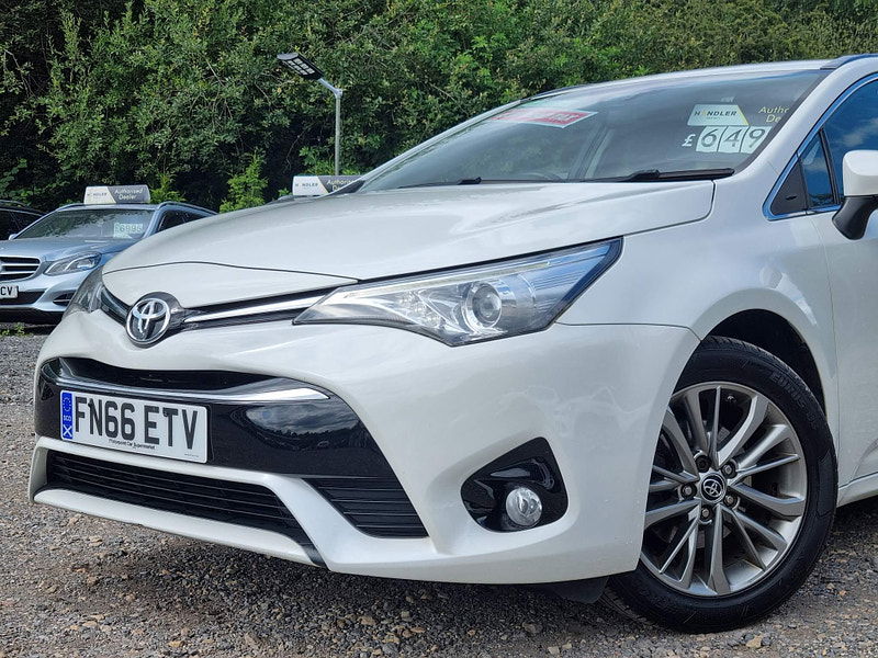 Toyota Avensis 1.6 D-4D Business Edition Touring Sports Euro 6 (s/s) 5dr 5dr Manual 2024