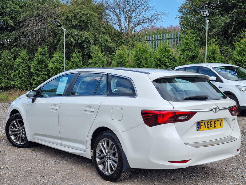 Toyota Avensis 1.6 D-4D Business Edition Touring Sports Euro 6 (s/s) 5dr 5dr Manual 2024