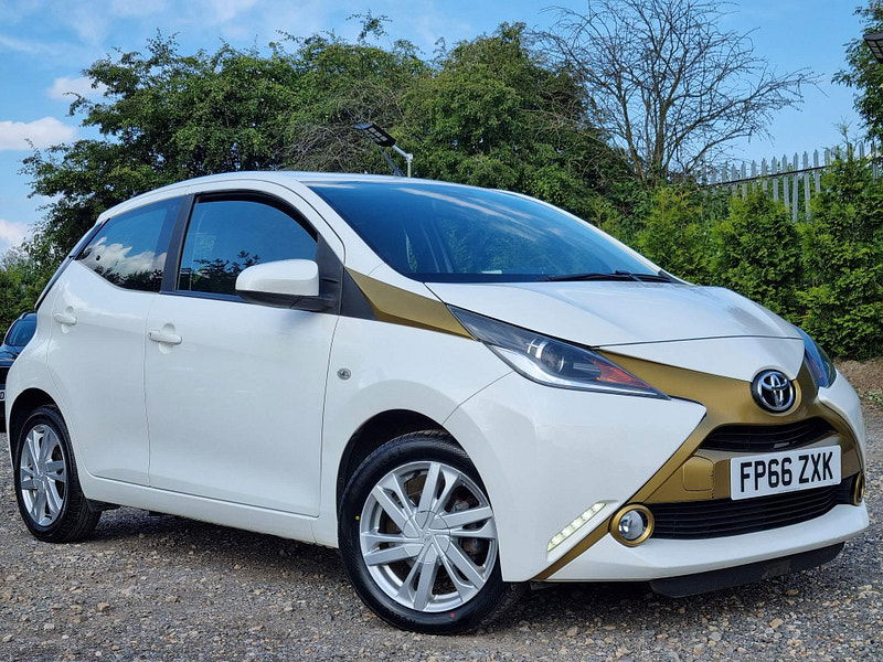 Toyota Aygo 1.0 VVT-i x-pression Euro 6 5dr 5dr Manual 2024