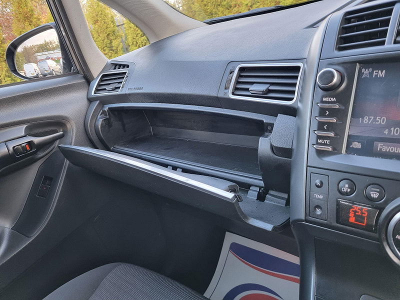 Toyota Verso 1.6 V-Matic Icon Euro 6 5dr (7 Seat) 5dr Manual 2025