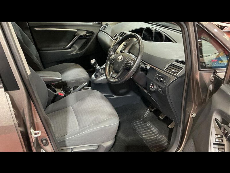 Toyota Verso 1.6 V-Matic Icon Euro 6 5dr (7 Seat) 5dr Manual 2025