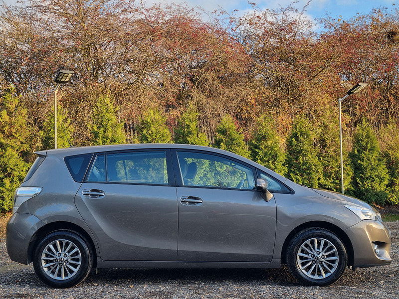 Toyota Verso 1.6 V-Matic Icon Euro 6 5dr (7 Seat) 5dr Manual 2025