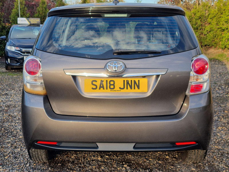 Toyota Verso 1.6 V-Matic Icon Euro 6 5dr (7 Seat) 5dr Manual 2025