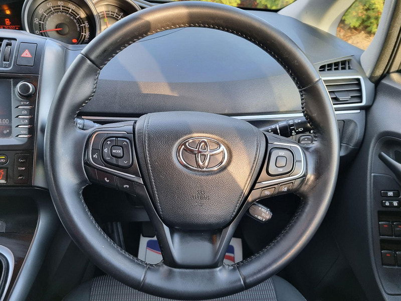 Toyota Verso 1.6 V-Matic Icon Euro 6 5dr (7 Seat) 5dr Manual 2025