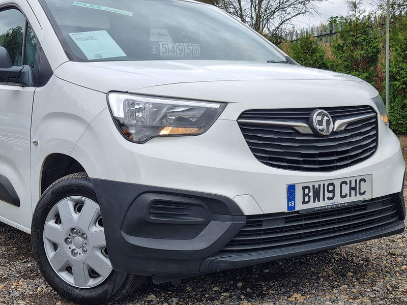 Vauxhall Combo 1.6 Turbo D 2300 Edition L2 Euro 6 (s/s) 6dr 6dr Manual 2024