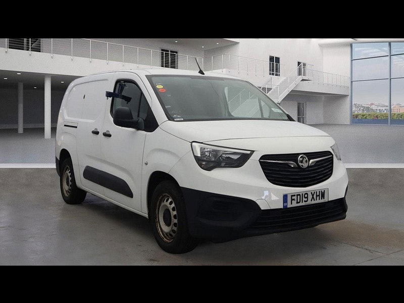 Vauxhall Combo 1.6 Turbo D 2300 Edition L2 Euro 6 (s/s) 6dr 6dr Manual 2024