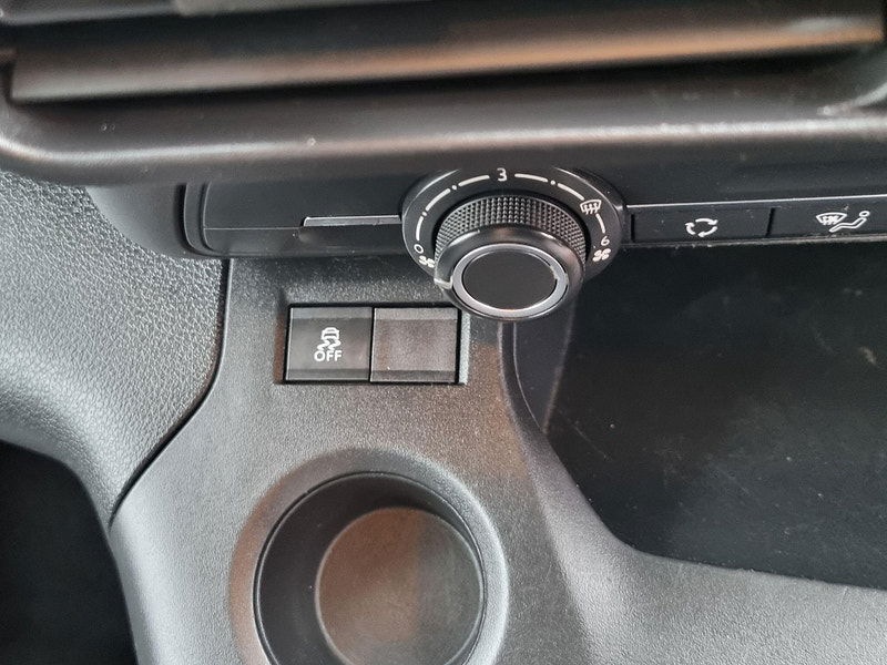 Vauxhall Combo 1.6 Turbo D 2300 Edition L2 H1 Euro 6 (s/s) 6dr 6dr Manual 2025