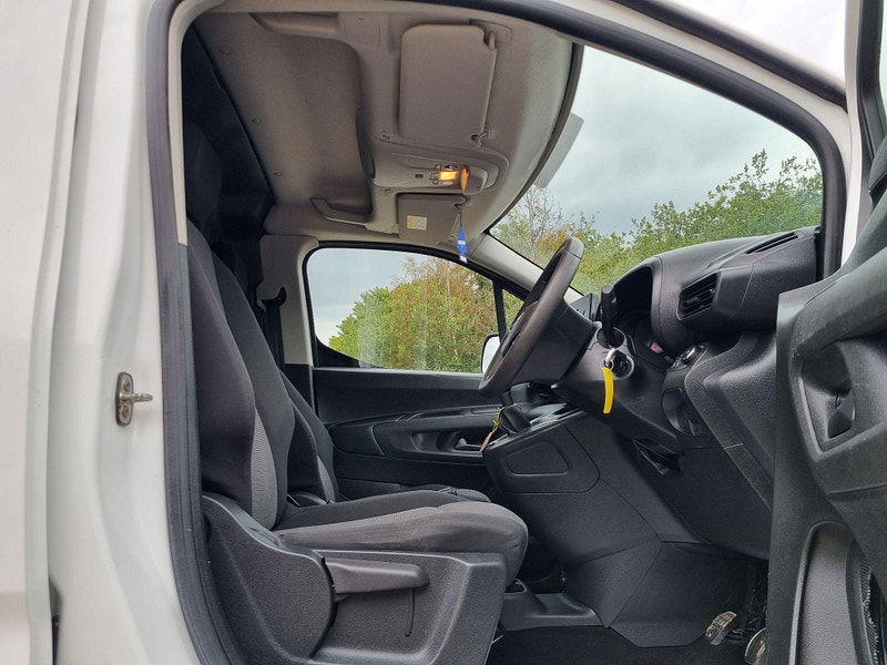Vauxhall Combo 1.6 Turbo D 2300 Edition L2 H1 Euro 6 (s/s) 6dr 6dr Manual 2025
