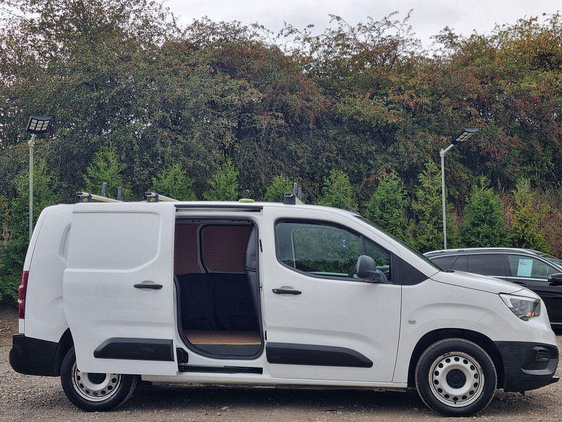 Vauxhall Combo 1.6 Turbo D 2300 Edition L2 H1 Euro 6 (s/s) 6dr 6dr Manual 2025