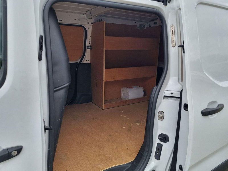 Vauxhall Combo 1.6 Turbo D 2300 Edition L2 H1 Euro 6 (s/s) 6dr 6dr Manual 2025