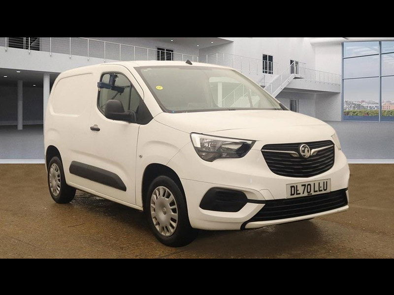 Vauxhall Combo 1.6 Turbo D 2300 Sportive L1 H1 Euro 6 (s/s) 4dr 4dr Manual 2025