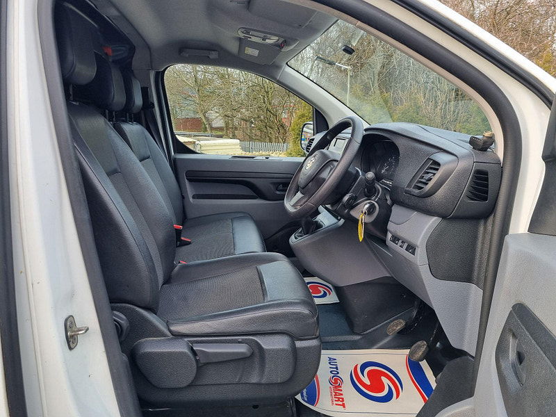 Vauxhall Vivaro 1.5 Turbo D 2700 Edition L1 H1 Euro 6 (s/s) 5dr 5dr Manual 2026