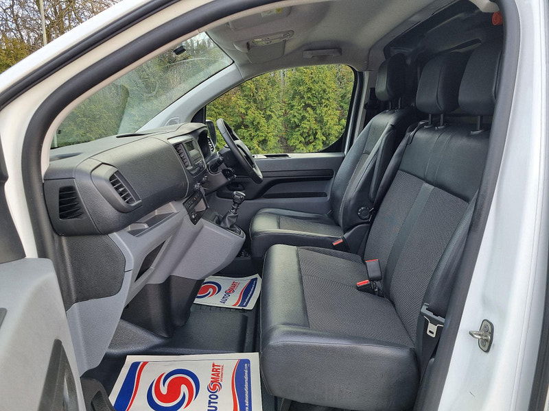 Vauxhall Vivaro 1.5 Turbo D 2700 Edition L1 H1 Euro 6 (s/s) 5dr 5dr Manual 2026