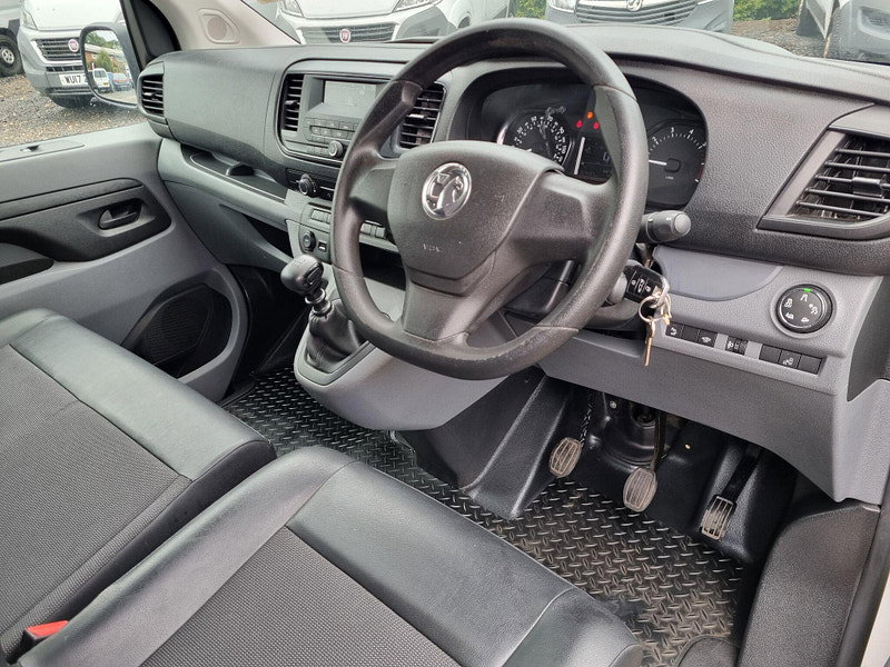 Vauxhall Vivaro 1.5 Turbo D 2900 Edition L2 H1 Euro 6 (s/s) 5dr 5dr Manual 2026