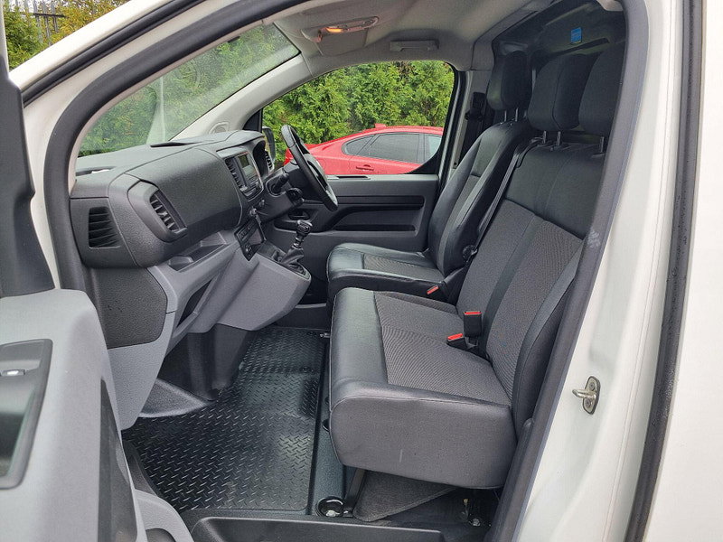 Vauxhall Vivaro 1.5 Turbo D 2900 Edition L2 H1 Euro 6 (s/s) 5dr 5dr Manual 2026