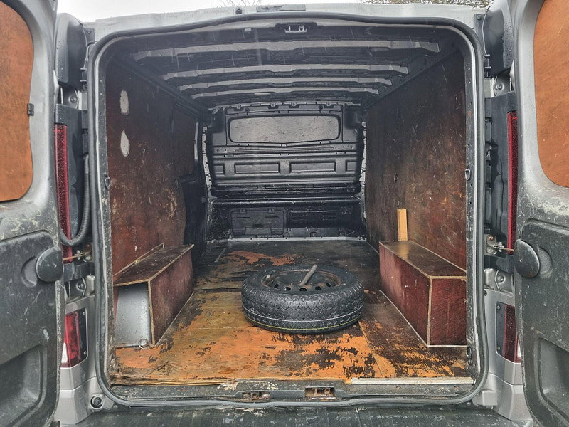 Vauxhall Vivaro 1.6 CDTi 2900 BiTurbo ecoTEC Sportive L2 H1 Euro 6 (s/s) 5dr 5dr Manual 2026