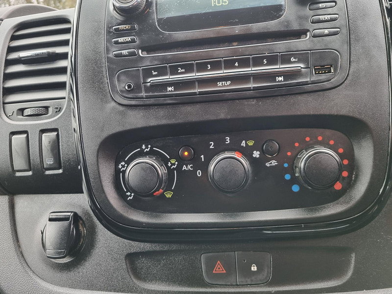 Vauxhall Vivaro 1.6 CDTi 2900 BiTurbo ecoTEC Sportive L2 H1 Euro 6 (s/s) 5dr 5dr Manual 2026