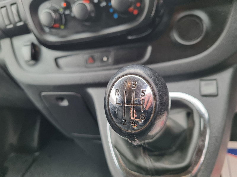 Vauxhall Vivaro 1.6 CDTi 2900 BiTurbo ecoTEC Sportive L2 H1 Euro 6 (s/s) 5dr 5dr Manual 2026