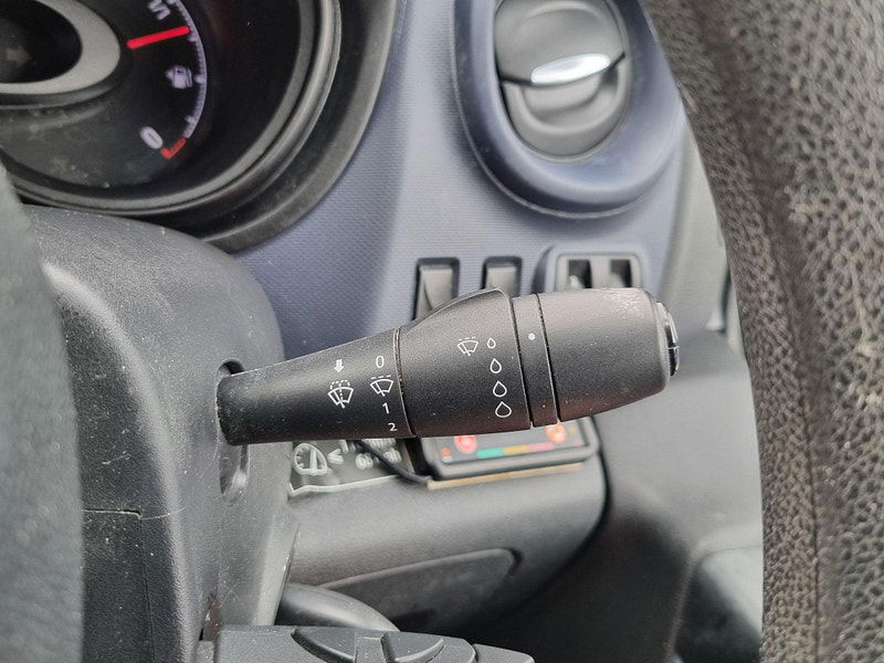 Vauxhall Vivaro 1.6 CDTi 2900 Crew Van L2 H1 Euro 6 (s/s) 5dr (6 Seat) 5dr Manual 2025