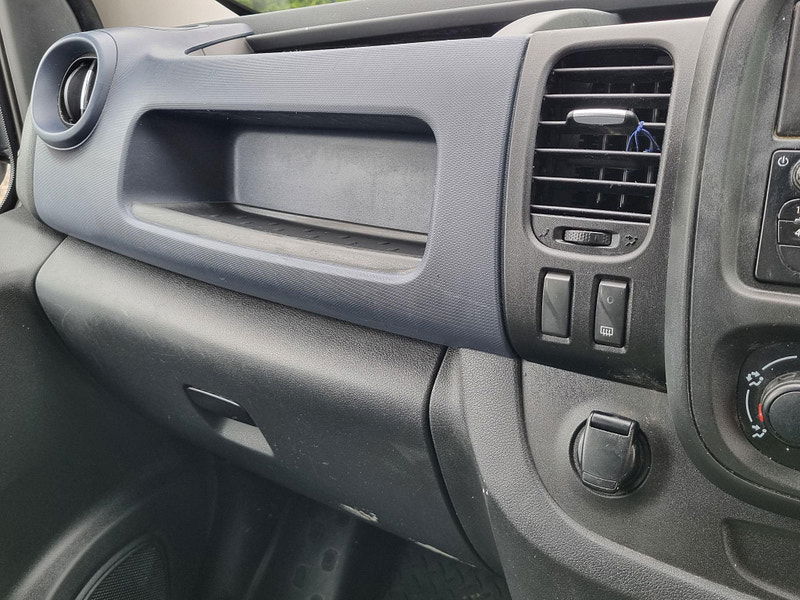 Vauxhall Vivaro 1.6 CDTi 2900 Crew Van L2 H1 Euro 6 (s/s) 5dr (6 Seat) 5dr Manual 2025