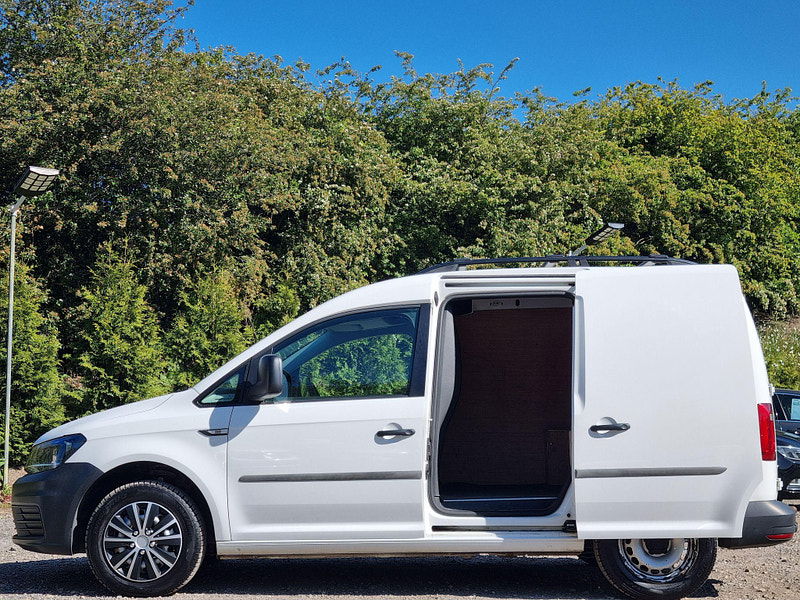 Volkswagen Caddy 2.0 TDI C20 BlueMotion Tech Startline SWB Euro 6 (s/s) 5dr 5dr Manual 2025
