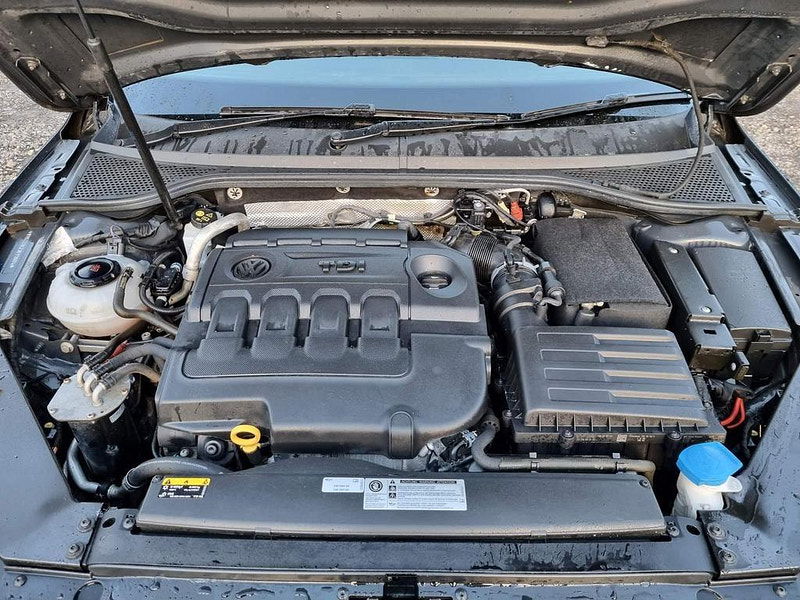 Volkswagen Passat 2.0 TDI S Euro 6 (s/s) 5dr 5dr Manual 2025