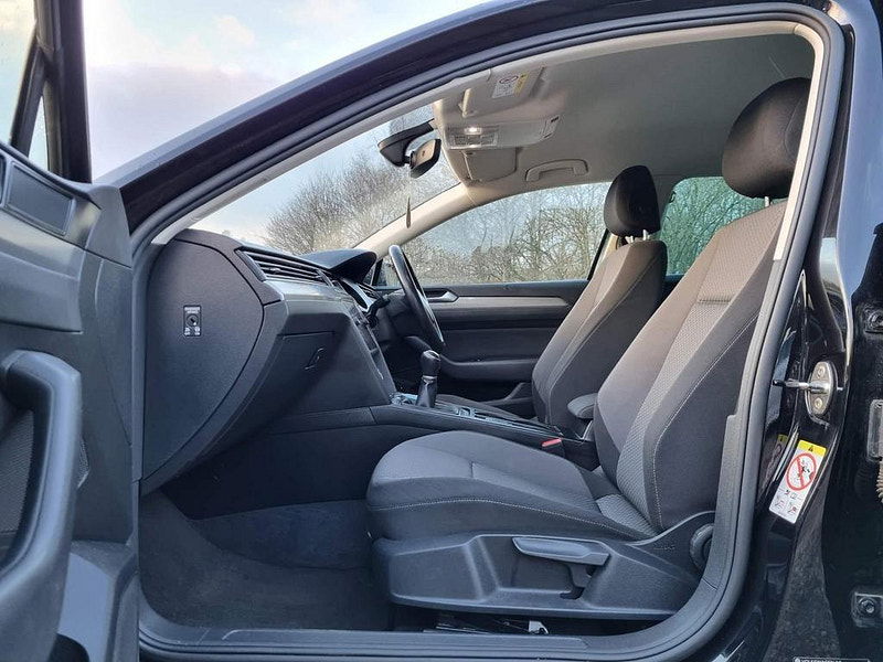 Volkswagen Passat 2.0 TDI S Euro 6 (s/s) 5dr 5dr Manual 2025